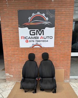 Lancia Ypsilon tappezzeria sedili interni