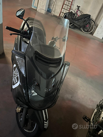 Yamaha Majesty 250 yp con testata da rifare