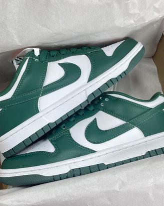 Nike Dunk Low Retro "Varsity Green" 36