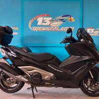 KYMCO AK 550