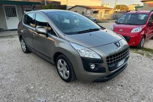 Peugeot 3008 1.6 HDi 110CV cambio robotizzato