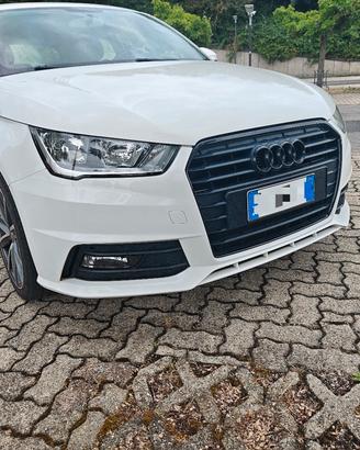 Audi A1 s line 95 CV ( ideale neopatentati)