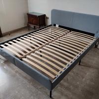 Letto matrimoniale IKEA