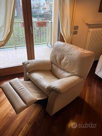 Poltrona reclinabile in pelle Natuzzi