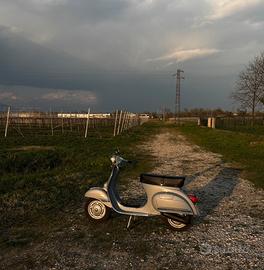 Vespa 125 primavera et3