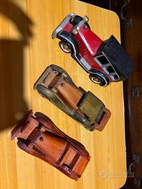 Lotto 3 Automobili in legno