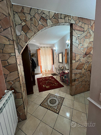 Casa santa venerina di 99 mq