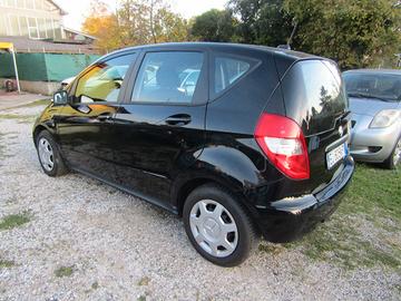 Mercedes-benz A 160 5 p. 1.500 bz