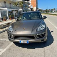 Porsche Cayenne 2012