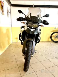 BMW F850GS