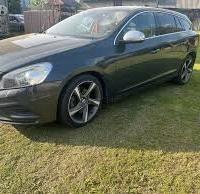 VEICOLO PER PEZZI DI RICAMBIO VOLVO V60 2.0 D3 KIN
