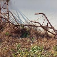 attrezzi agricoli erpice aratro 