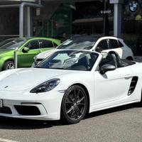 PORSCHE 718 Spyder 2.0 T Pure White PASM Torque