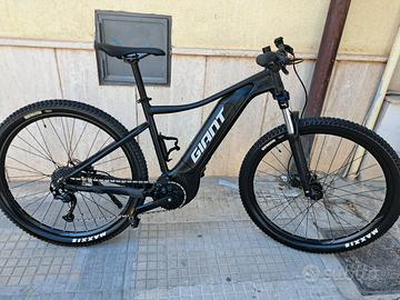 giant talon 29