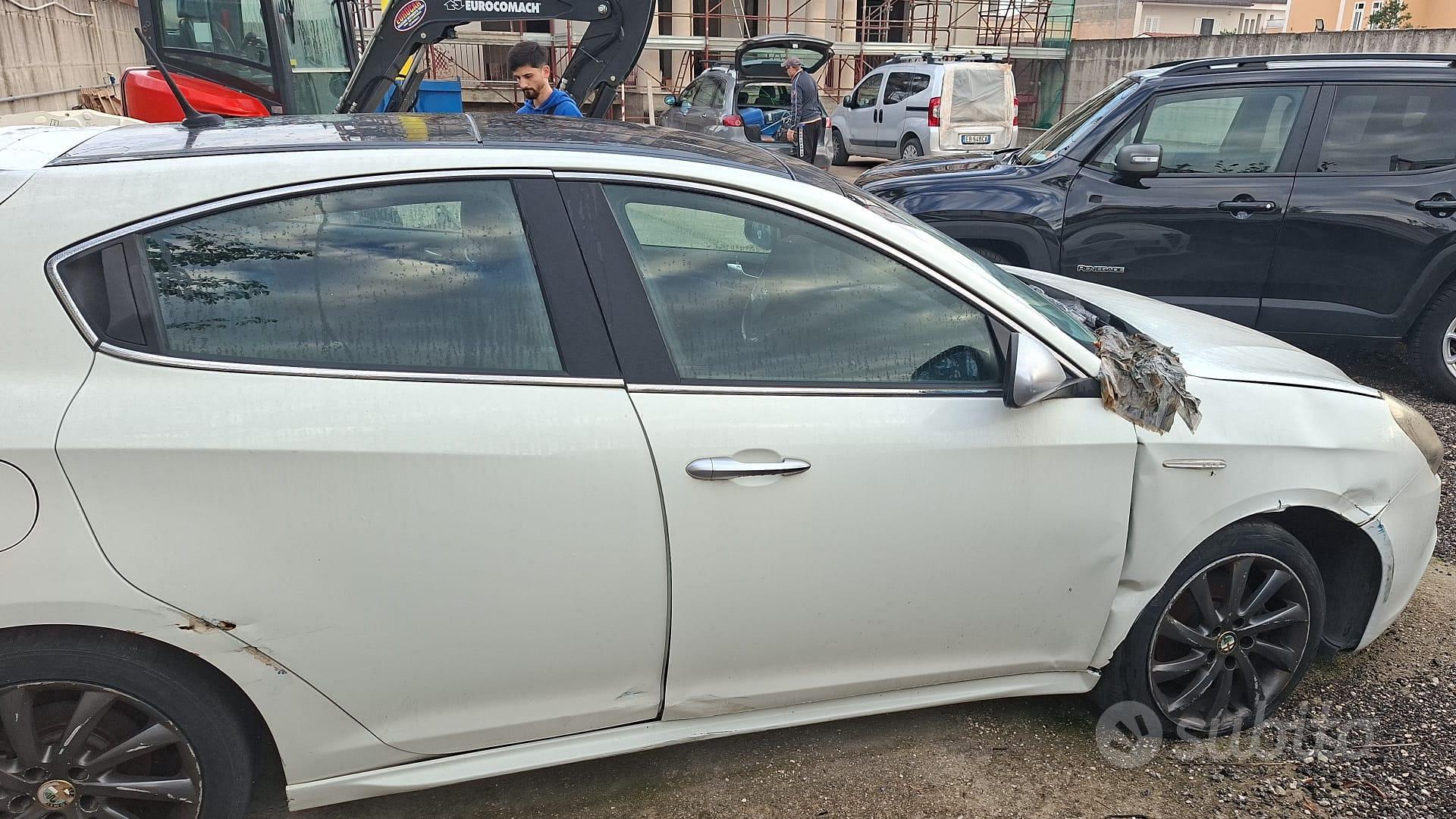 Alfa Romeo Giulietta 2010 photo 3