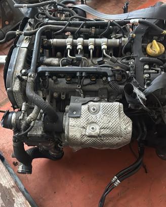 Motore jeep sigla lau61