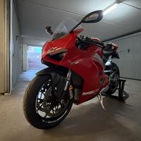 Ducati Panigale v4