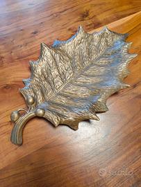 foglia in bronzo