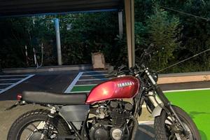 Yamaha XJ 550 1982 Café Racer / Scrambler – Custom