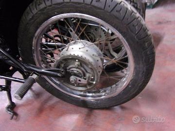 Cerchio posteriore completo Honda 400 four