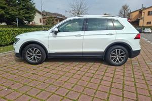 VW Tiguan 2.0 Business TDI 150 CV / 110 kW 09/2017