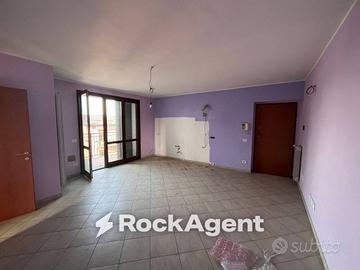 Appartamento di 73 m² con 3 locali e box auto a Br