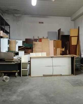 Legname vario solo ritiro tutto 1€ 