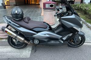 Tmax 500 2009