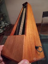 Metronomo vintage francese