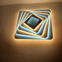 lampada  Moderna .da muro o soffitto .