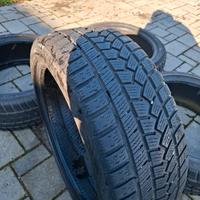 Gomme invernali 205/45/17