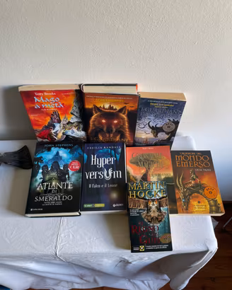 Lotto 8 libri fantasy autori vari