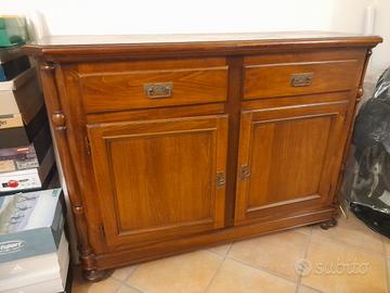 Credenza 