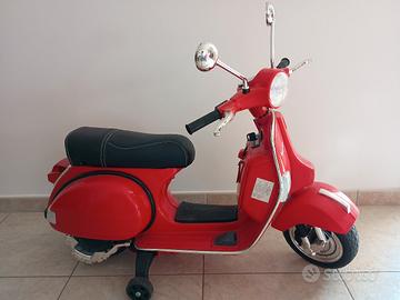 Vespa 150PX a batteria 