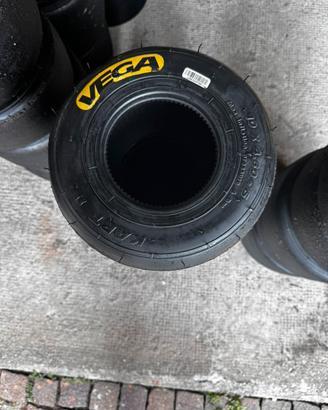 Gomme go kart vega gialle