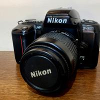 Nikon F601 analogica con pellicola 135mm 35-80