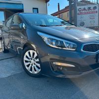 KIA Ceed 1.6 110CV Active Consegna a Casa tutta It