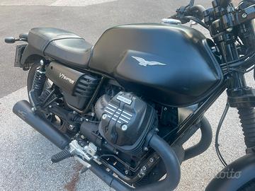 Moto Guzzi V7 III