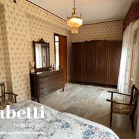 SAN PIERO PATTI , Ampio Fabbricato con terrazzo