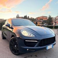 Porsche Cayenne 4.8 Turbo FULL PORSCHE SERVICE HIS