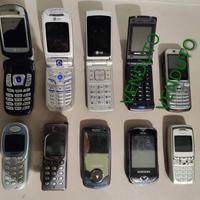 Lotto di n.8 cellulari Nokia vintage da collezione