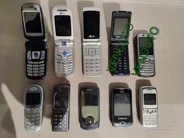 Lotto di n.8 cellulari Nokia vintage da collezione