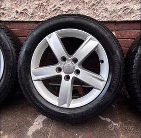 4 cerchi audi 16 pollici con gomme invernali