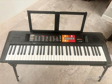 Tastiera Yamaha PSR-F51 + Stand e sgabello incluso