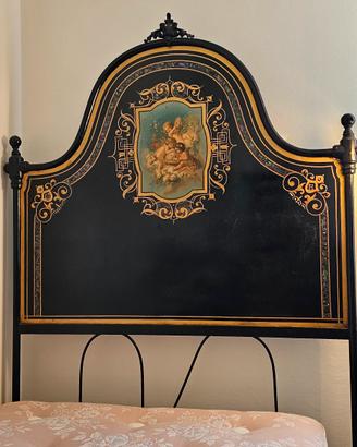 testata di letto antico