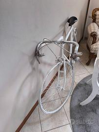 Bicicletta Bianchi esposizione