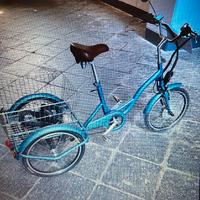Bicicletta tre ruote elettricamente assistita