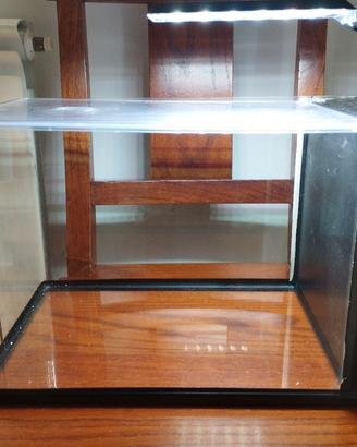 Acquario 27lt  e accessori 