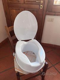 Rialzo WC con coperchio