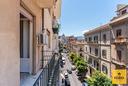 5-vani-luminoso-in-via-nicolo-garzilli